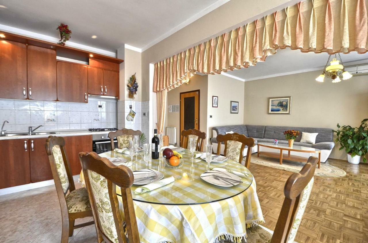 Apartment Pecirep Pula Luaran gambar