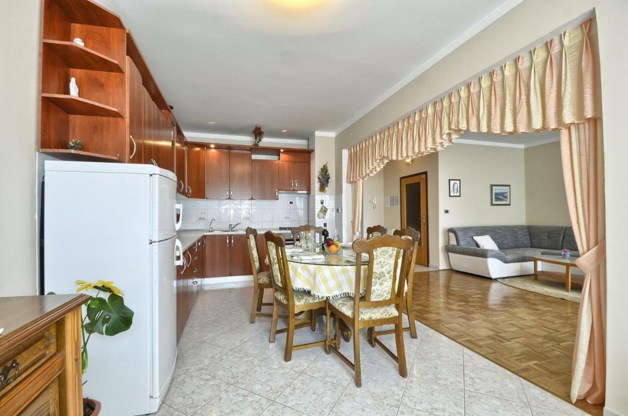 Apartment Pecirep Pula Luaran gambar